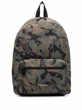 Alexander McQueen Rucksack mit Camouflage-Print - Grün von Alexander McQueen