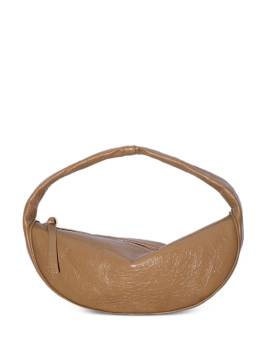 BY FAR Cush Sparrow Schultertasche mit Knitteroptik - Nude von BY FAR