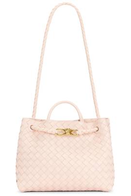 Bottega Veneta TASCHE MEDIUM CAMEO in Cameo & Muse Brass - Cream. Size all. von Bottega Veneta