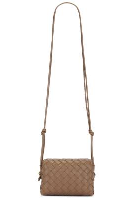 Bottega Veneta TASCHE MINI LOOP in Pinecone & Gold - Brown. Size all. von Bottega Veneta