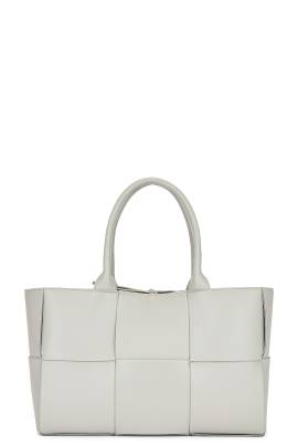 Bottega Veneta TASCHE in Agate Grey & Gold - Light Grey. Size all. von Bottega Veneta