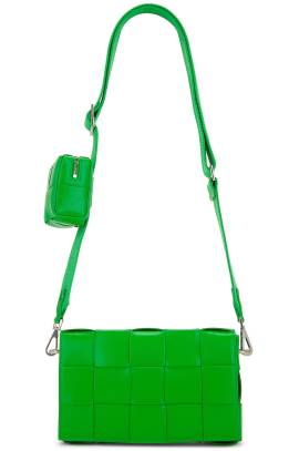 Bottega Veneta TASCHE in Parakeet & Silver - Green. Size all. von Bottega Veneta