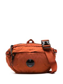 C.P. Company Kuriertasche mit Linsen-Detail - Orange von C.P. Company