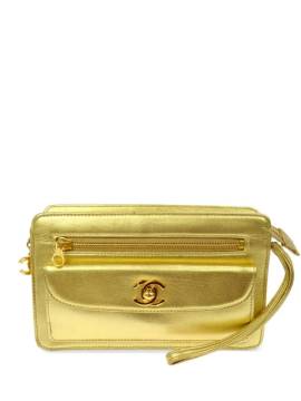 CHANEL Pre-Owned 1997 pre-owned Clutch mit CC-Motiv - Gold von CHANEL Pre-Owned