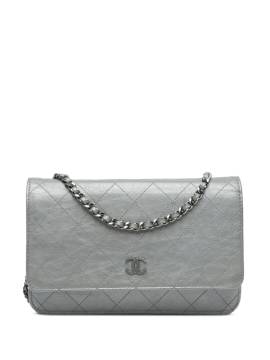 CHANEL Pre-Owned 2011 gestepptes Portemonnaie mit Kettenriemen - Silber von CHANEL Pre-Owned