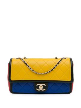 CHANEL Pre-Owned 2012-2013 mittelgroße Graphic Flap Schultertasche - Gelb von CHANEL Pre-Owned