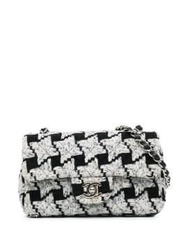 CHANEL Pre-Owned 2019 mini Classic Tweed Flap Umhängetasche - Weiß von CHANEL Pre-Owned