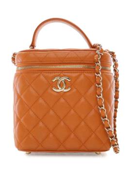 CHANEL Pre-Owned 2021-2024 gesteppte Kosmetiktasche mit Kettenriemen - Orange von CHANEL Pre-Owned