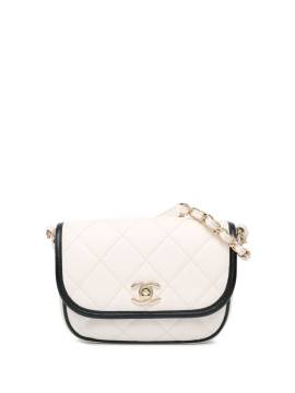 CHANEL Pre-Owned 2021 mini Caviar Round Messenger Flap Umhängetasche - Weiß von CHANEL Pre-Owned