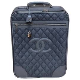 Chanel 2.55 Segeltuch Reisetaschen von Chanel