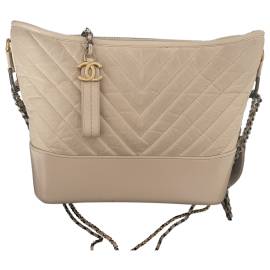 Chanel Gabrielle Veganes leder Handtaschen von Chanel