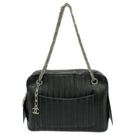 Chanel Mademoiselle Leder Handtaschen von Chanel