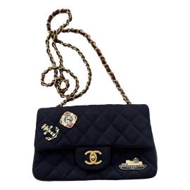 Chanel Timeless/Classique Wolle Cross body tashe von Chanel