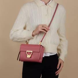 Coccinelle Crossbody Bags - Coccinelle Arlettis damen Handtasche Rosa E1MD555B - Gr. unisize - in Gold - für Damen von Coccinelle