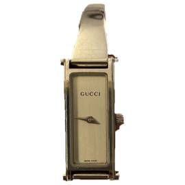 Gucci Horsebit Uhren von Gucci