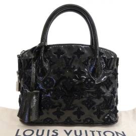 Louis Vuitton Lockit Lackleder Handtaschen von Louis Vuitton