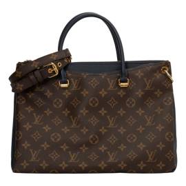 Louis Vuitton Pallas Segeltuch Handtaschen von Louis Vuitton