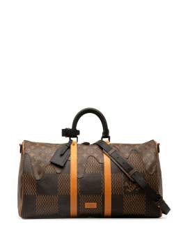 Louis Vuitton Pre-Owned 2020 x Nigo Giant Damier Ebene Monogram Keepall Bandouliere 50 travel bag - Braun von Louis Vuitton