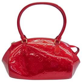 Louis Vuitton Sherwood Lackleder Handtaschen von Louis Vuitton