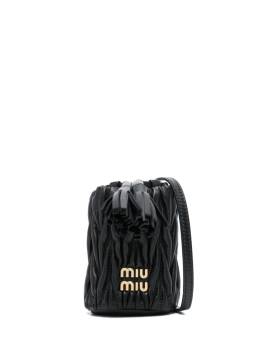 Miu Miu Mini Matelassé-Tasche mit Logo - Schwarz von Miu Miu