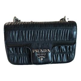 Prada Diagramme Leder Handtaschen von Prada