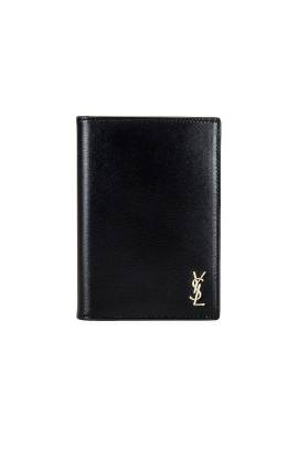 Saint Laurent REISEPASS-HÜLLE in Noir - Black. Size all. von Saint Laurent