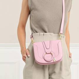 See By Chloé Crossbody Bags - Hana Medium Crossbody Bag Leather - Gr. unisize - in Gold - für Damen von See By Chloé