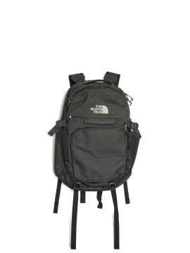 The North Face Router Rucksack - Grau von The North Face