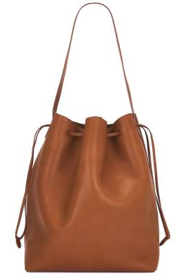 The Row TASCHE BELVEDERE in Brandy SHG - Tan. Size all. von The Row