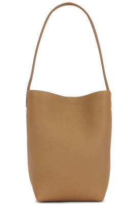 The Row TASCHE SMALL N/S PARK in Sandpit - Tan. Size all. von The Row