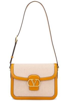 Valentino Garavani TASCHE 9T05 in Naturale  Tobacco  & Golden Cuir - Cream. Size all. von Valentino Garavani