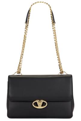 Valentino Garavani TASCHE CHAIN in Nero - Black. Size all. von Valentino Garavani