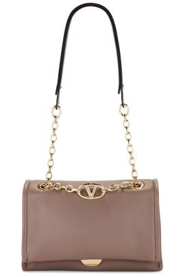 Valentino Garavani TASCHE VLOGO CHAIN SMALL in Ton - Taupe. Size all. von Valentino Garavani