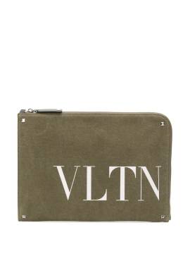 Valentino Garavani VLTN Clutch - Grün von Valentino Garavani