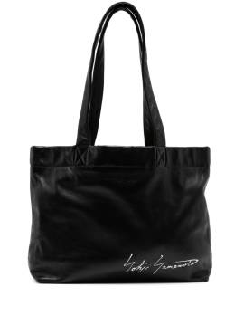 Yohji Yamamoto Handtasche mit Logo-Print - Schwarz von Yohji Yamamoto